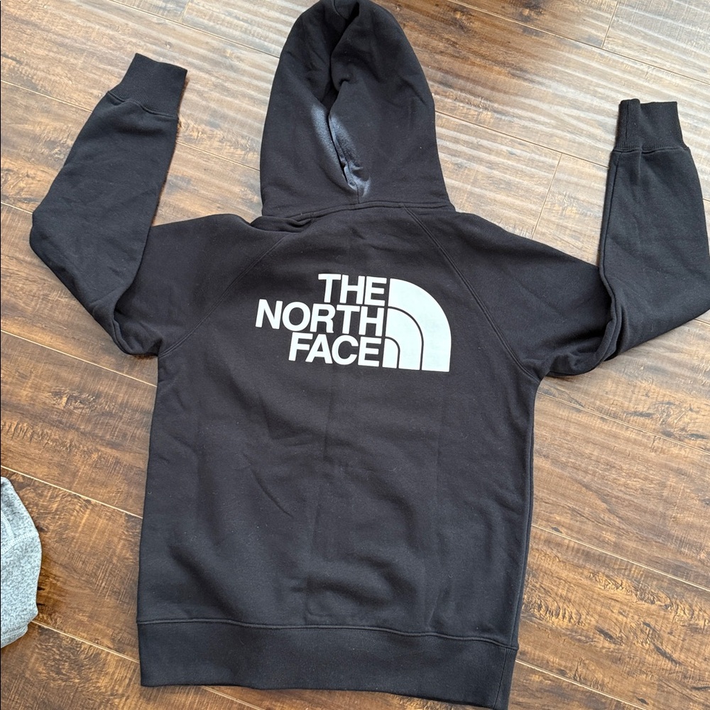 Size women’s small The North Face Black Full-Zip Hoodie